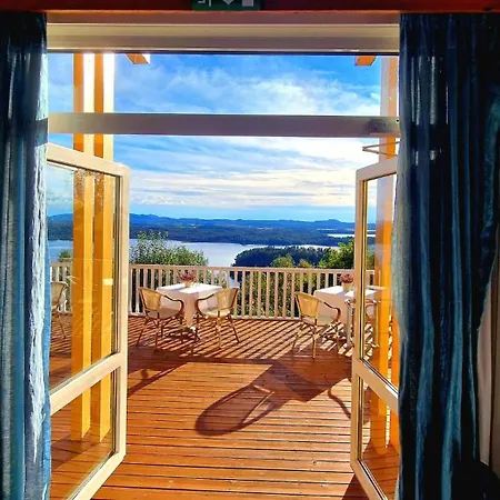 Westland Hotel